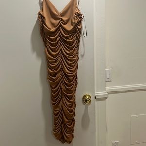 Never been worn - with tags size small midi dress